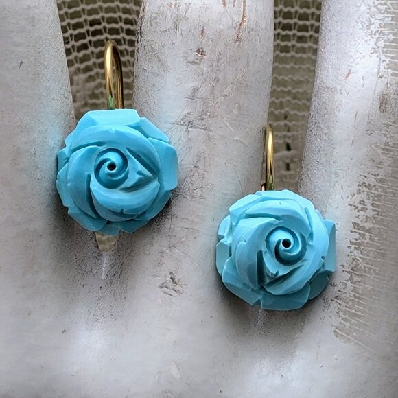 Italy 18K 750 Yellow Gold Carved Turquoise Rose Flower Omega Back Drop Earrings